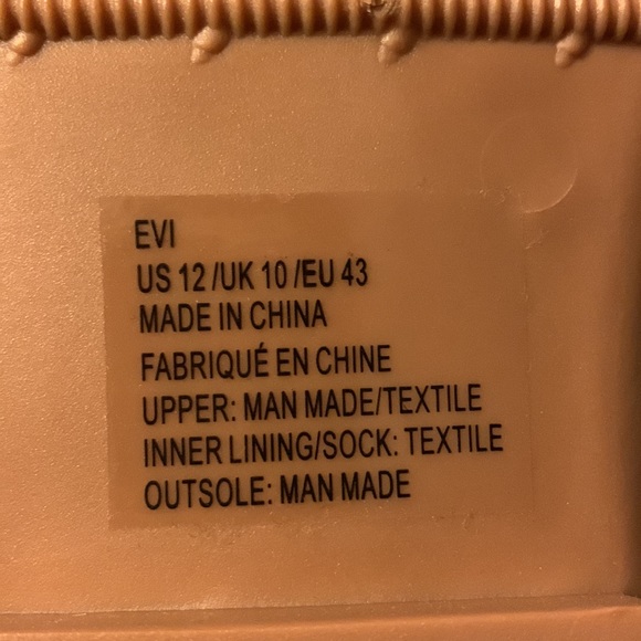 Size 12 Boots - Picture 4 of 4